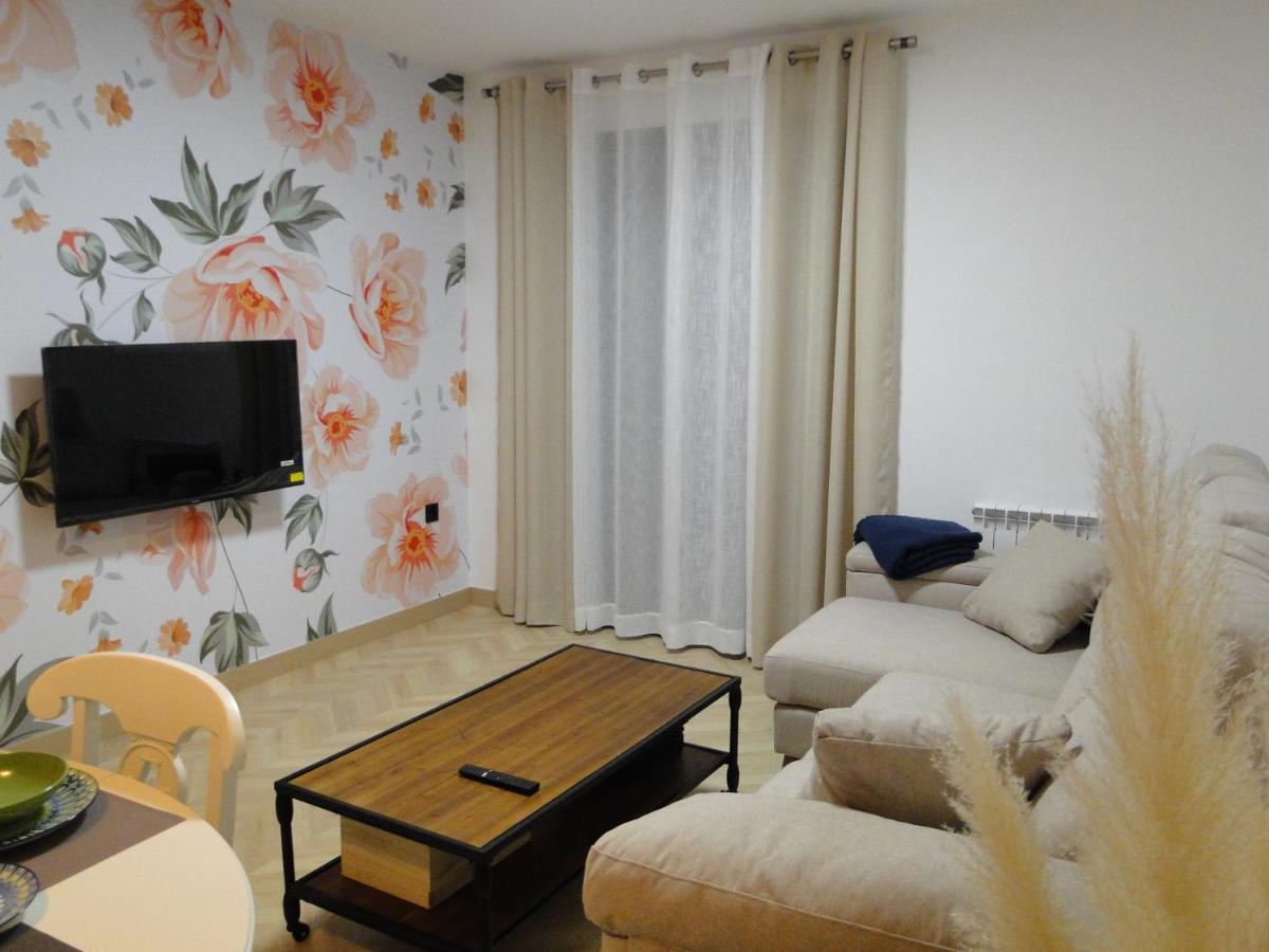 Almagro Suite-A Un Paso Exterior foto